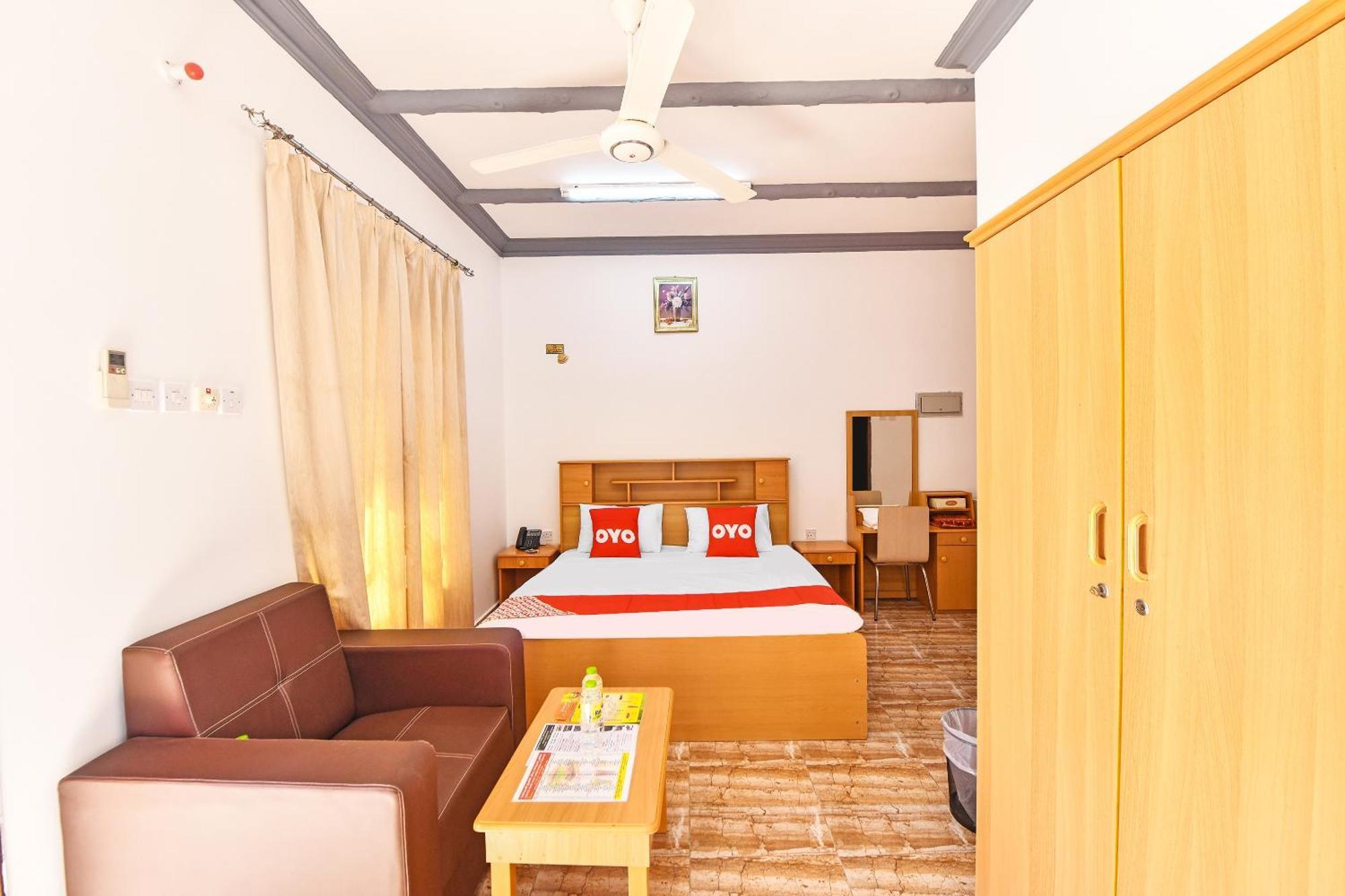 Oyo 138 Gulf Sand Motel Barka Exterior foto