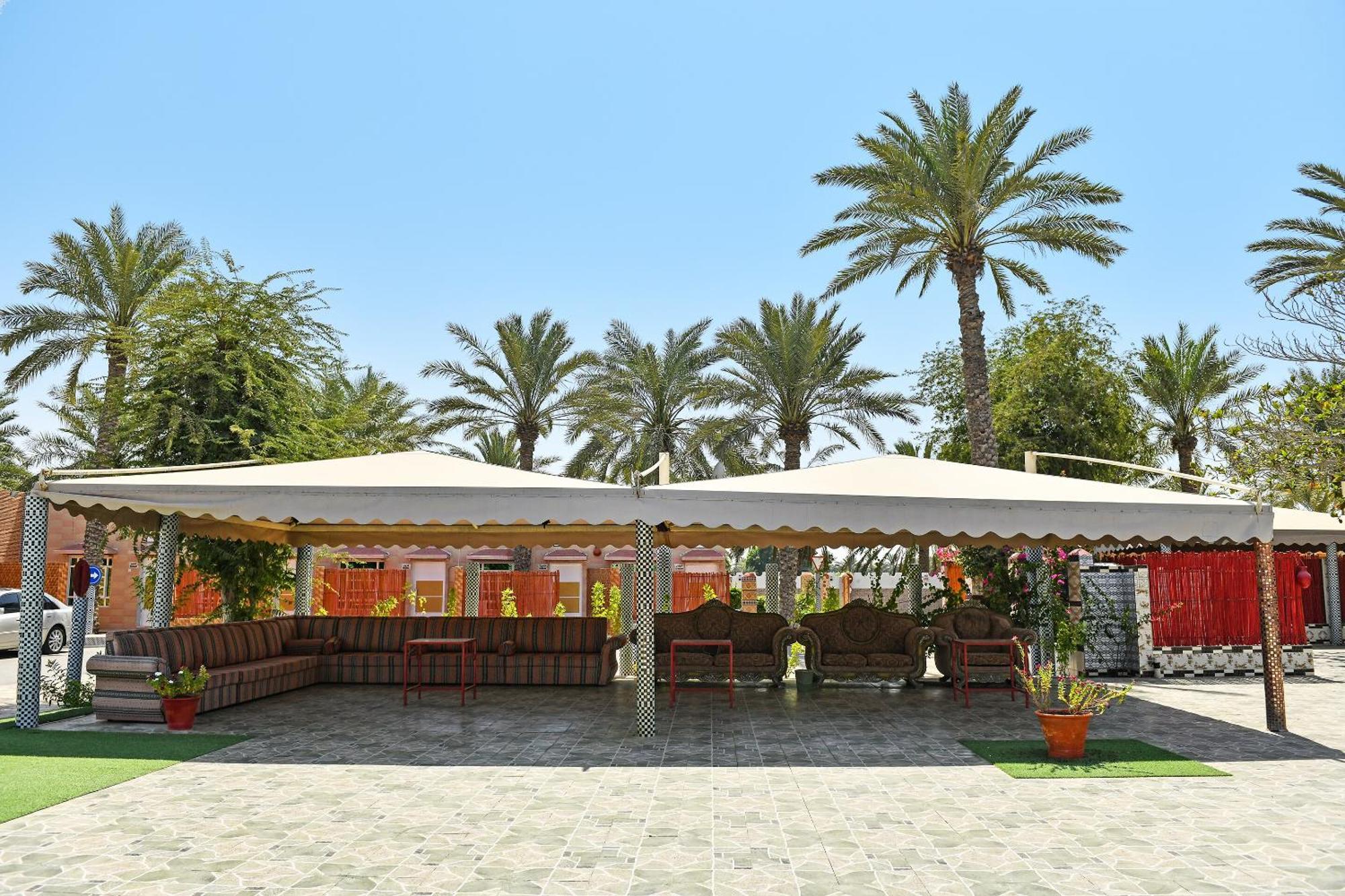 Oyo 138 Gulf Sand Motel Barka Exterior foto